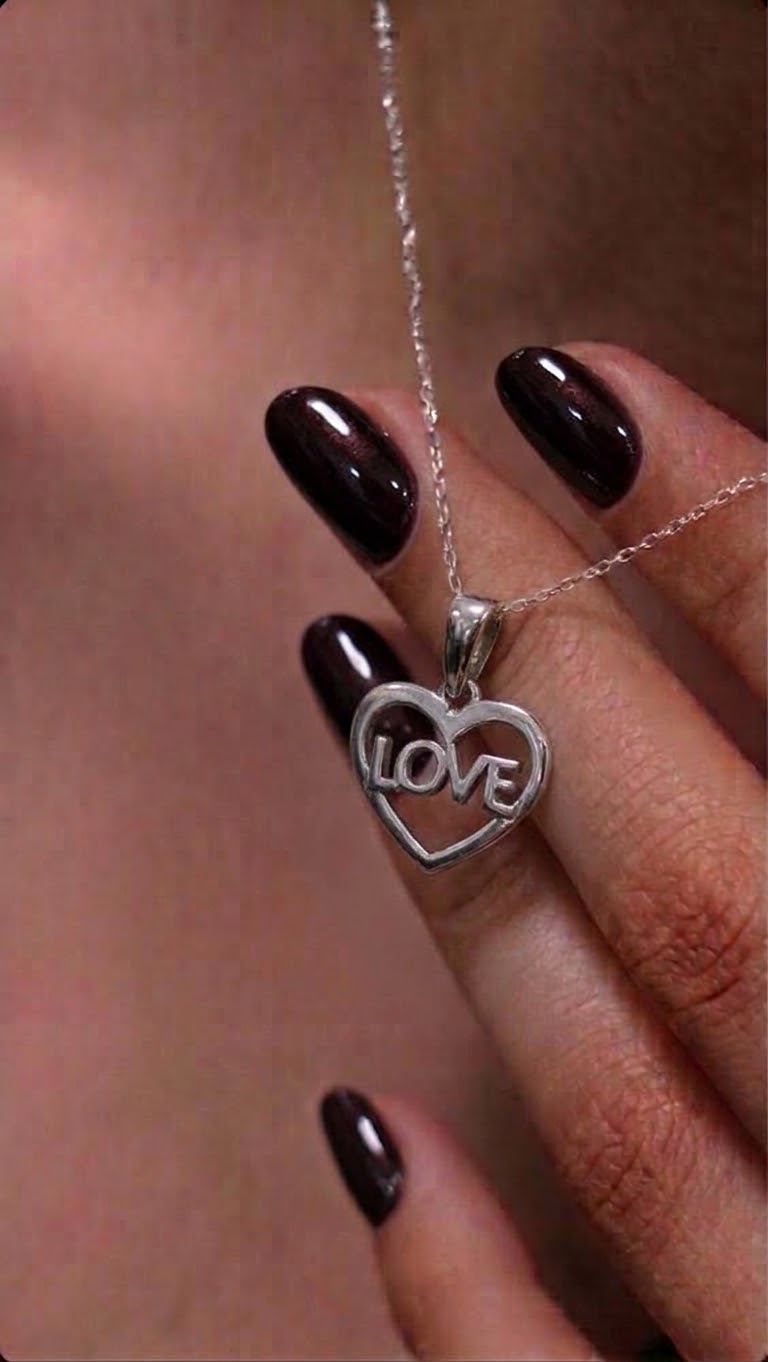 0359. پلاک نقره مدل لاو (love)